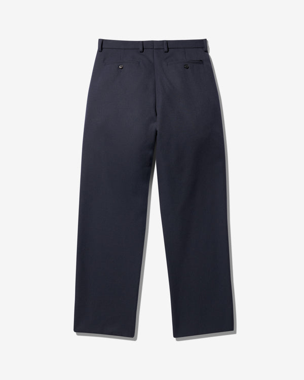 Noah - Barathea Wool Pleated Trouser - Detail
