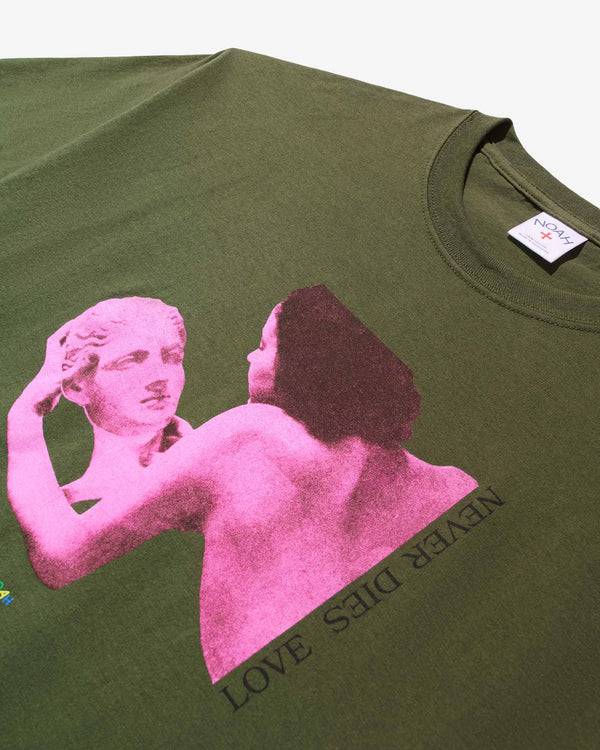 Noah - Love Never Dies Tee - Detail