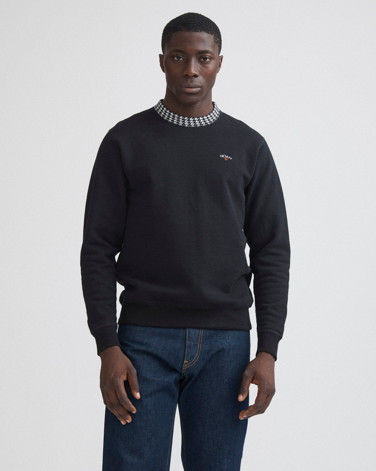 Houndstooth Collar Crewneck